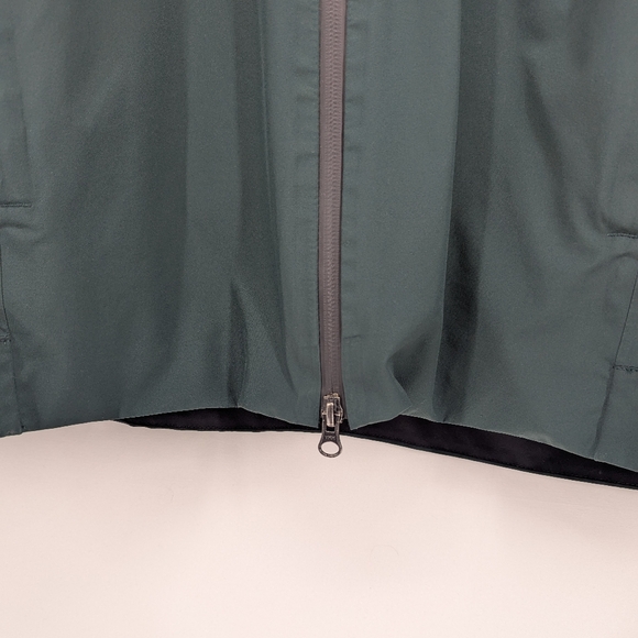 Lululemon Green Hooded Rain Jacket Shell Mens Size L Gorpcore Spring Waterproof - Picture 10 of 16